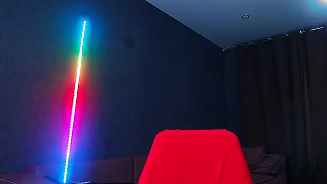 muscularjohnforuX online show from 11-23-25, 04:50