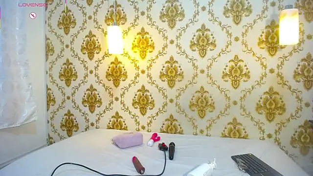 KARATIBBY COX online show from 09-18-25, 09:07