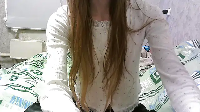 KittyBounty online show from 12-14-25, 10:26