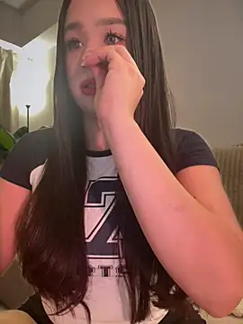 bella parisi online show from 03-23-26, 05:51