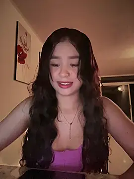 bella parisi online show from 01-08-25, 04:55