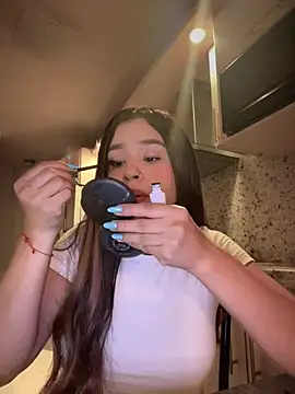 bella parisi online show from 01-23-25, 03:16