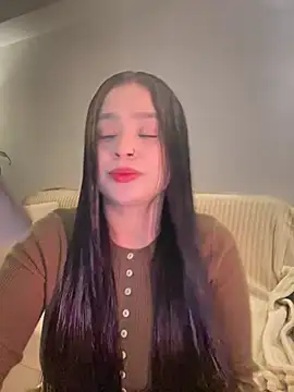 bella parisi online show from 03-24-26, 06:13