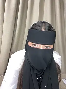 Snapshot of arabiaAna chatting on 05-12-26, 11:00 arabiaAna online show from 05-12-26, 11:00