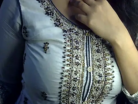 Snapshot of SiaraSiyA chatting on 06-10-26, 05:47 SiaraSiyA online show from 06-10-26, 05:47