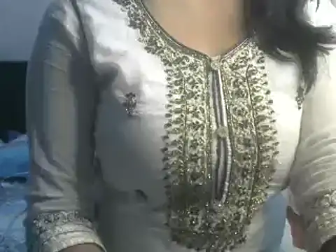 Snapshot of SiaraSiyA chatting on 03-06-25, 05:54 SiaraSiyA online show from 03-06-25, 05:54