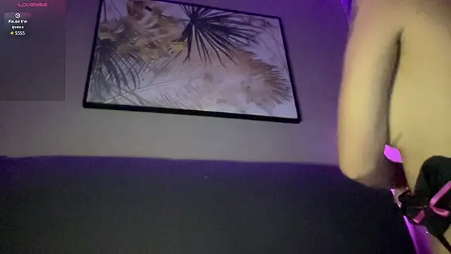 Snapshot of BadassBabee chatting on 01-12-25, 06:59 BadassBabee online show from 01-12-25, 06:59