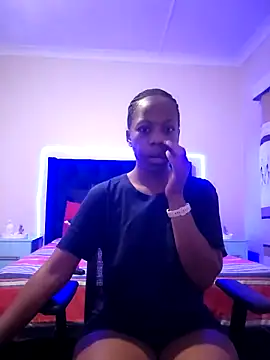 QUEENMANDYY online show from 03-20-26, 03:29