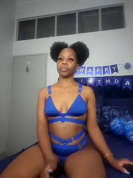QUEENMANDYY online show from 02-08-25, 06:22