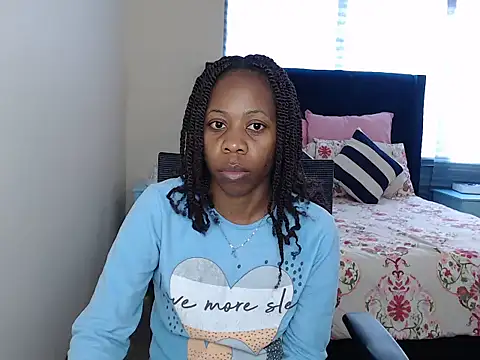 QUEENMANDYY online show from 05-21-26, 06:33