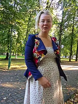 Marushka online show from 09-10-25, 06:23