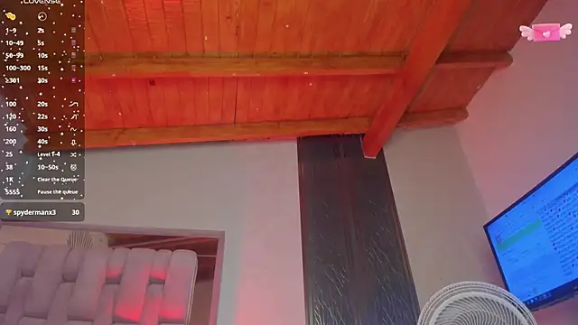 Snapshot of swt-booty chatting on 12-02-25, 07:04 swt-booty online show from 12-02-25, 07:04