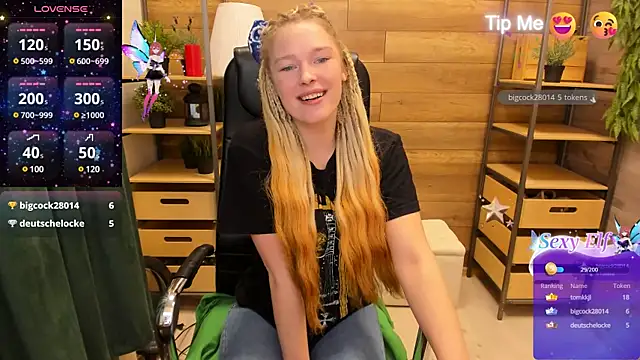 Snapshot of _fiona_Love chatting on 01-20-25, 07:04  fiona Love online show from 01-20-25, 07:04