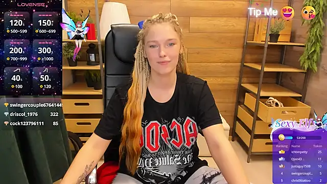 Snapshot of _fiona_Love chatting on 01-21-25, 10:30  fiona Love online show from 01-21-25, 10:30