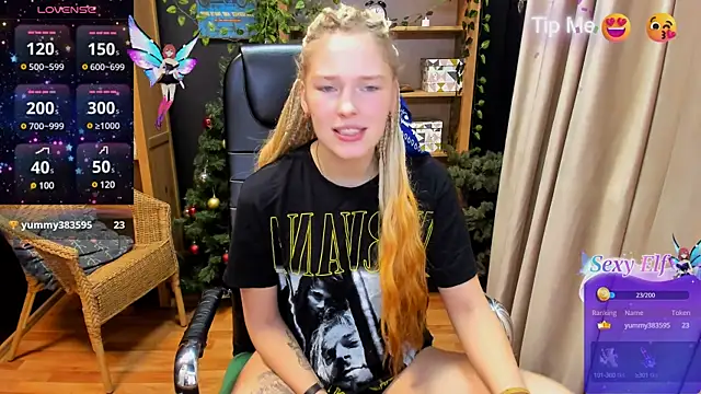 Snapshot of _fiona_Love chatting on 01-10-25, 05:58  fiona Love online show from 01-10-25, 05:58