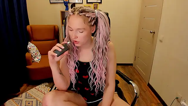 Snapshot of _fiona_Love chatting on 02-28-26, 08:19 fiona Love online show from 02-28-26, 08:19