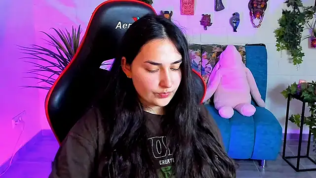 CeceliaJohnson online show from 03-18-25, 11:11