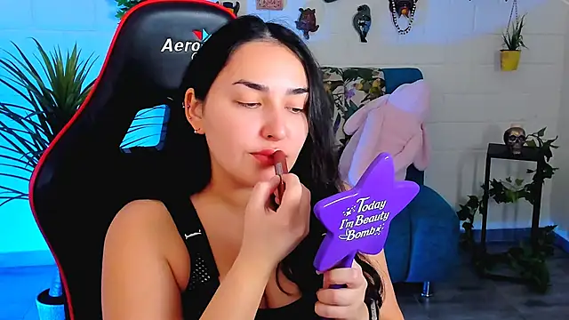 CeceliaJohnson online show from 11-26-25, 08:03