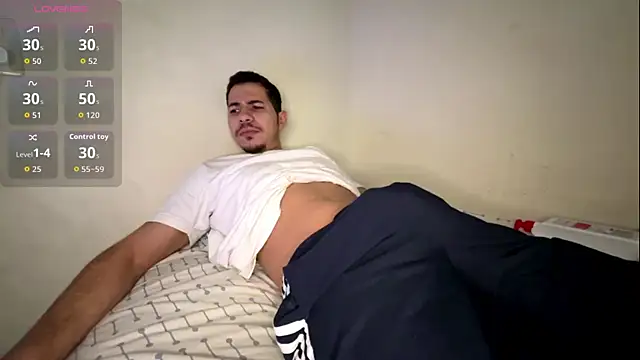 steven clain online show from 10-26-25, 01:44