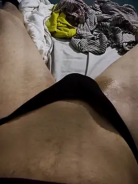 Snapshot of Lydia469 chatting on 03-02-26, 11:33 Lydia469 online show from 03-02-26, 11:33