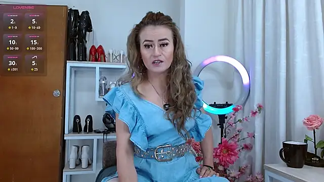 magenta maturr online show from 09-10-25, 12:15