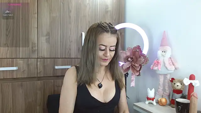 magenta maturr online show from 11-13-25, 03:49