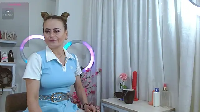 magenta maturr online show from 09-13-25, 05:24