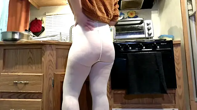 sexyinpantyhose online show from 04-03-26, 04:19