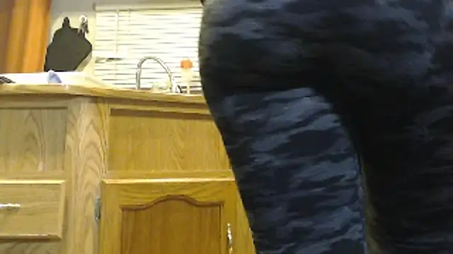 sexyinpantyhose online show from 01-05-25, 07:07