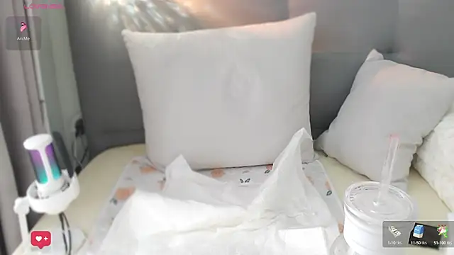 Snapshot of Anne-Sweet chatting on 03-01-25, 06:35 Anne-Sweet online show from 03-01-25, 06:35