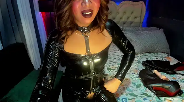 hotlena dominatrixxz online show from 03-10-25, 05:11