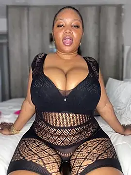 Hyra Ari online show from 02-05-26, 02:13