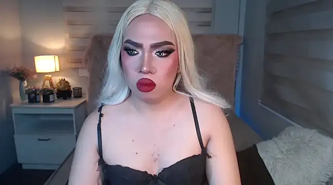 RebecaNextToYou online show from 03-06-25, 05:22