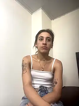 andreahhill online show from 10-29-25, 07:46