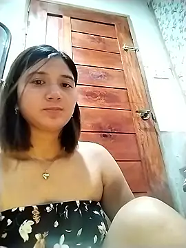 MS Isabella Snow92 online show from 01-10-26, 11:55