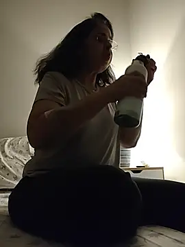 Susannemilf online show from 12-02-25, 04:36