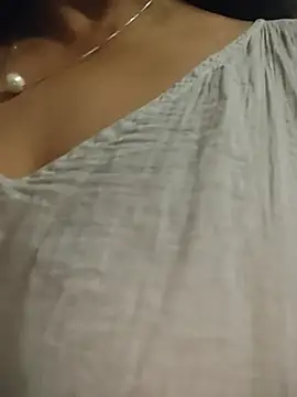 Susannemilf online show from 05-07-26, 03:11