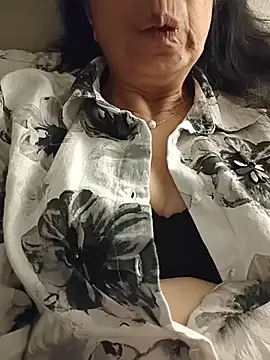 Susannemilf online show from 12-03-25, 02:34