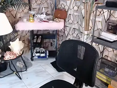 AsianTrixxx online show from 01-13-26, 05:55