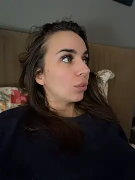 Snapshot of Bad_Giorgia chatting on 04-15-26, 08:09 Bad Giorgia online show from 04-15-26, 08:09