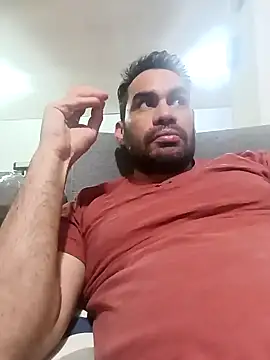 javiermarval83 online show from 01-29-25, 01:58