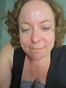 julimonroe online show from 05-30-26, 02:07