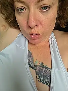 julimonroe online show from 05-28-26, 06:03
