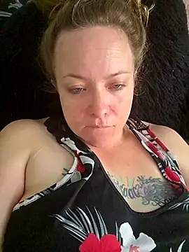 julimonroe online show from 02-20-26, 02:30