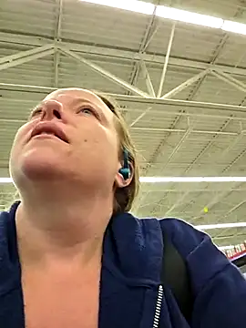 julimonroe online show from 11-13-25, 04:38