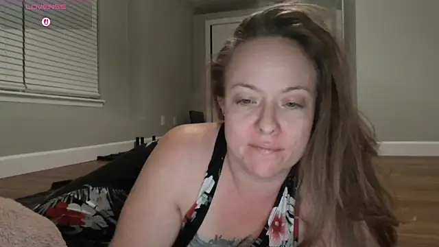 julimonroe online show from 12-20-25, 04:15