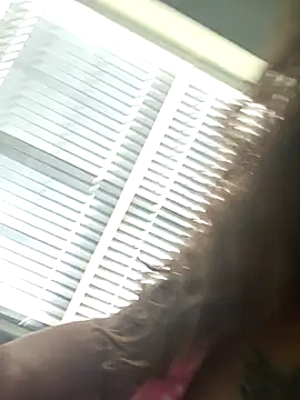 julimonroe online show from 02-10-26, 03:55