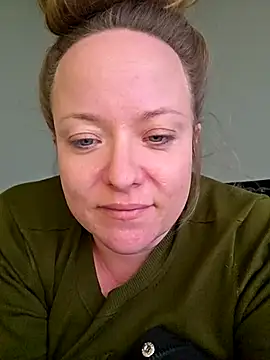 julimonroe online show from 04-15-26, 12:05