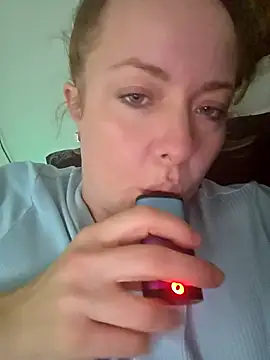 julimonroe online show from 02-25-26, 02:12