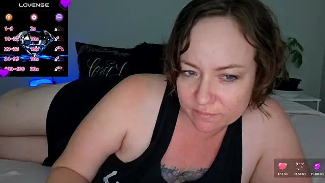 julimonroe online show from 05-20-26, 03:14